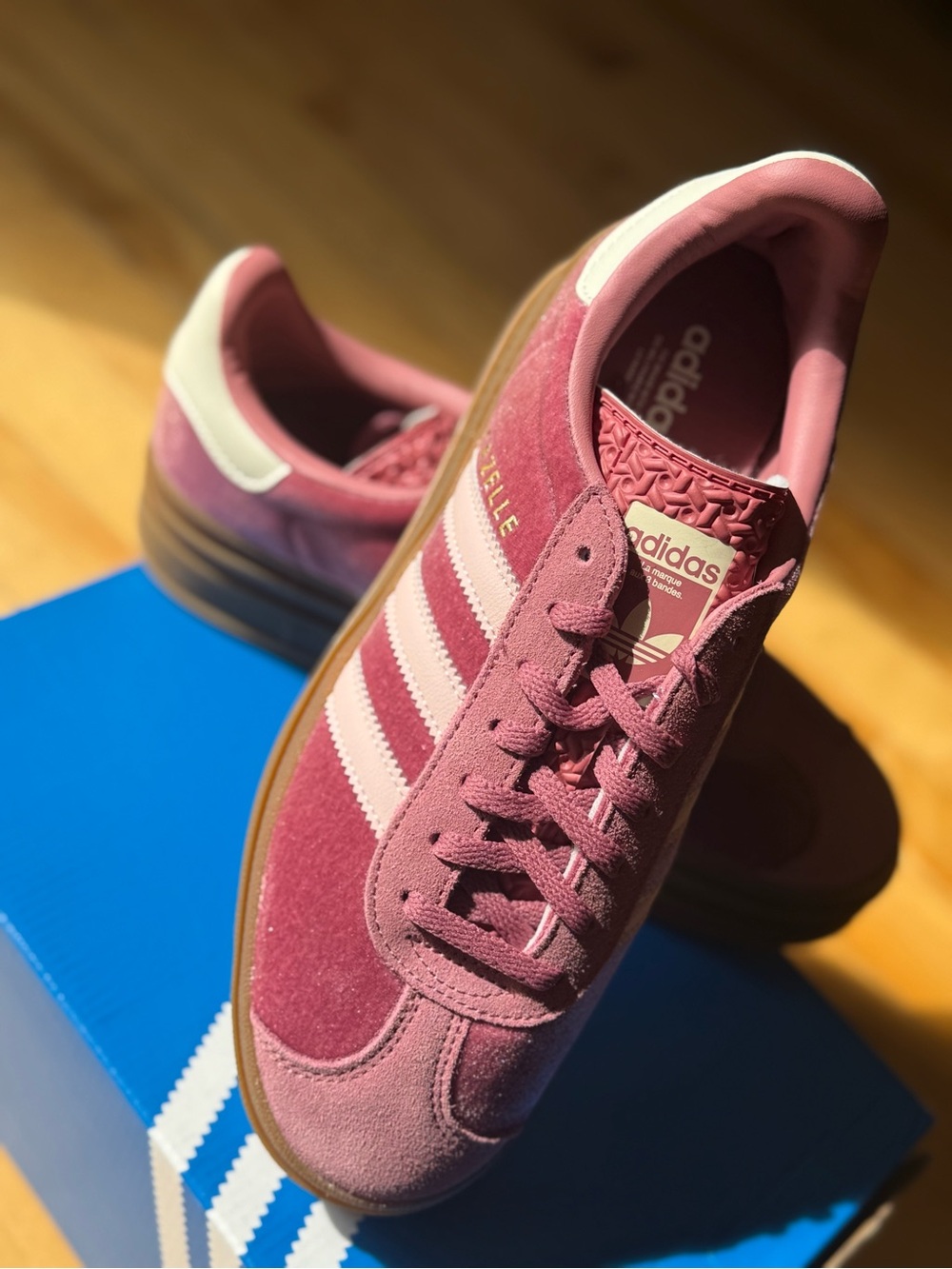 Adidas Gazelle Bold Pink Velvet Platform Sneakers Size 7 BNIB - Picture 6 of 13